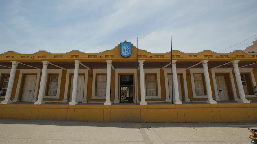 PALACIO DE LAS 13 COLUMNAS