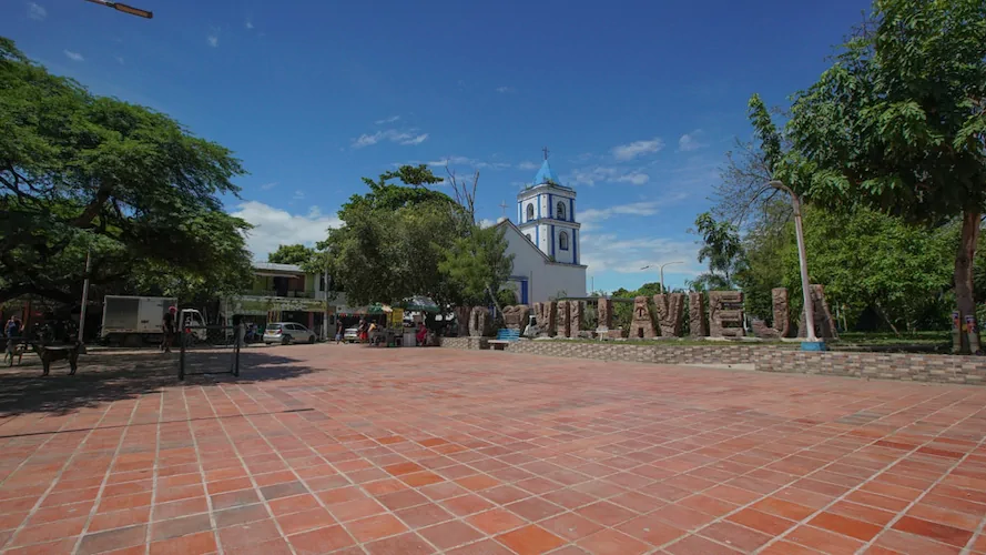 Villavieja Parque Principal y Calles