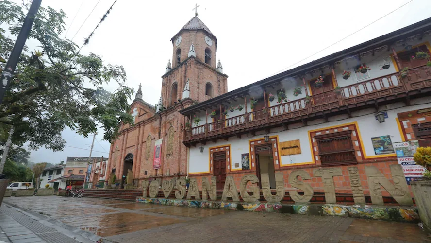 San Agustin Parque Y Calles