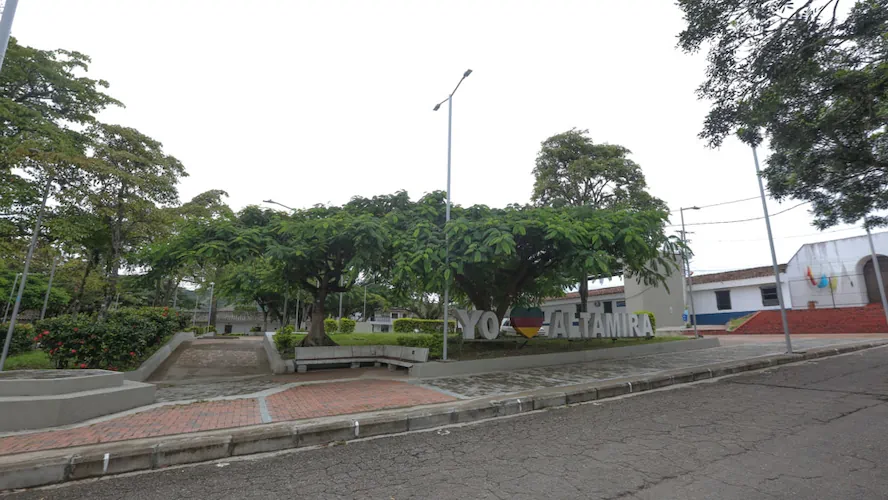 Altamira Parque Principal Y Calles