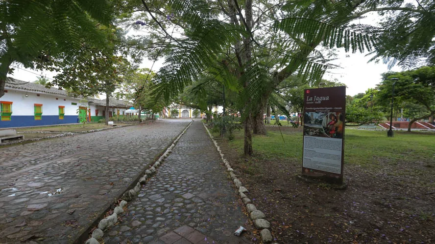 Municipio La Jagua - Pueblo De Las Brujas Parque Y Calles